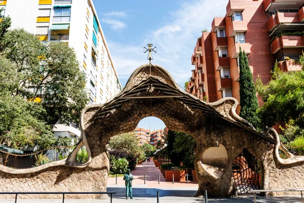 Finca Miralles Gate Antoni Gaudi Sarria Barcelona Cataluña España Europa — Foto de Stock