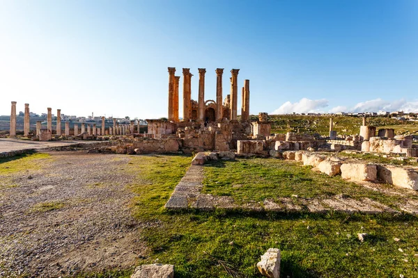 Ruina Del Antiguo Templo Artemisa Jerash Norte Jordania Arabia Medio —  Fotos de Stock