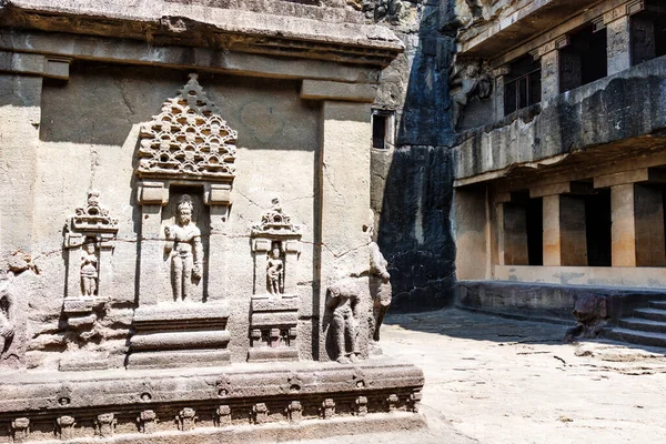 Dashavatara Mağarası, Mağara 15, Ellora Mağaraları, Ellora, Maharashtra, Hindistan, Asya