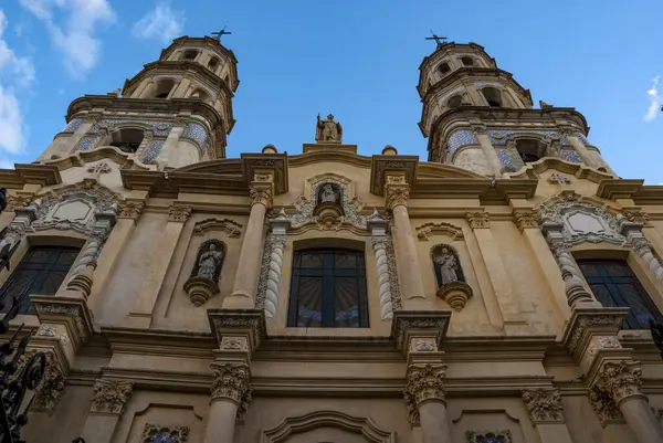 Baslica Nuestra 'nın dışı Senora del Pilar, Buenos Aires' te bir koloni kilisesi, Arjantin, Güney Amerika