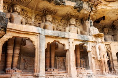 Gwalior Kalesi, Madhya Pradesh, Hindistan ve Asya 'da Jain heykeli