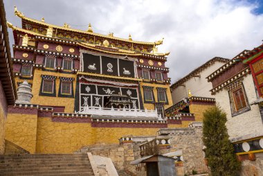 Song Zan Lin Si tapınağının dışı, Shangri-la, Yunnan Eyaleti, Çin, Asya