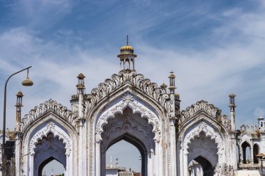 Pehla Phatak şehir kapısı Lucknow, Uttar Pradesh, Hindistan, Asya