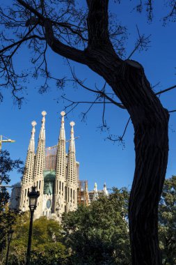 Barcelona, Katalonya, İspanya, Avrupa 'daki Sagrada Familia Kilisesi' nin (The Basilica de la Sagrada Famlia) dışında.