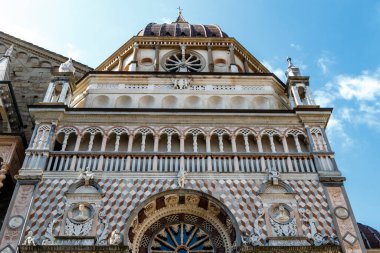 Colleoni Şapeli Cephesi (Capella Colleoni), Bergamo Alta, Bergamo, İtalya, Avrupa