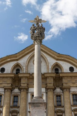 Ljubljana, Slovenya, Avrupa 'daki Kutsal Üçlü Ursuline Kilisesi' nin dışı.