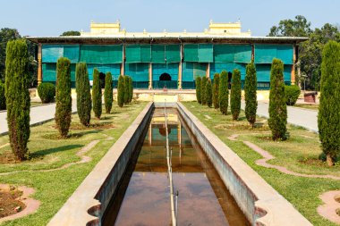 Srirangapatna, Karnataka, Hindistan, Asya 'daki Tippu Sultan Yaz Sarayı' nın zengin iç mimarisi.
