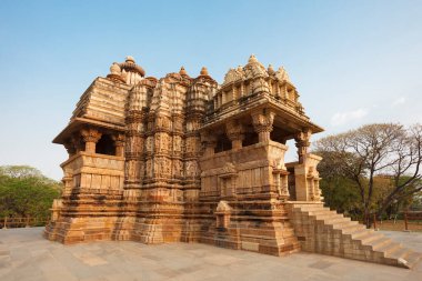 Khajuraho 'daki Kandariya Mahadeva Tapınağı' nın dışı, Madhya Pradesh, Hindistan, Asya