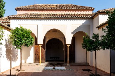 Malaga, Endülüs, İspanya, Avrupa 'daki Malaga Alcazaba' nın avlusu