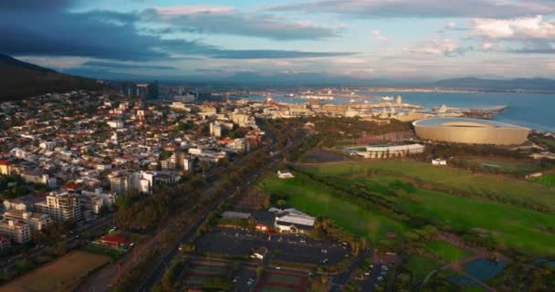 Drone Flies Modern Beautiful South African City Sunset Aerial View — Vídeos de Stock