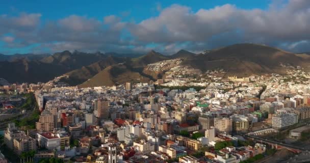 Drone Flies City Center Which Located Ocean Canary Islands Spain — Stockvideo