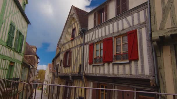 Klasyczne Średniowieczne Francuskie Fasady Domów Hoteli Centrum Starego Miasta Niedaleko — Wideo stockowe