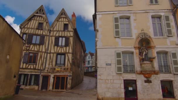 Klassieke Middeleeuwse Franse Gevels Van Huizen Hotels Het Centrum Van — Stockvideo