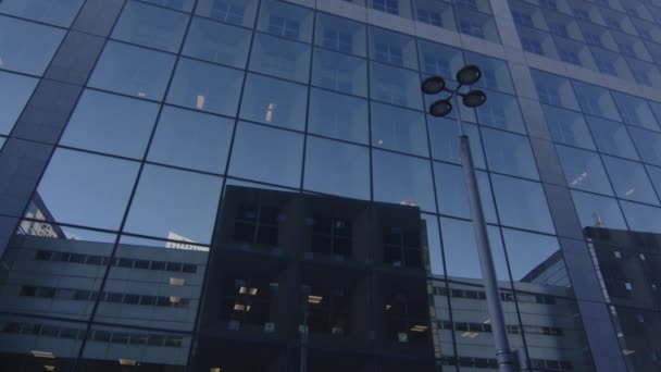 Business District Building Wall Mirror Blue Sky Paris France High — Wideo stockowe
