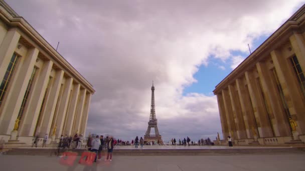 Arka Planda Eiffel Kulesi Olan Ünlü Trocadero Meydanı Trocadero Eyfel — Stok video