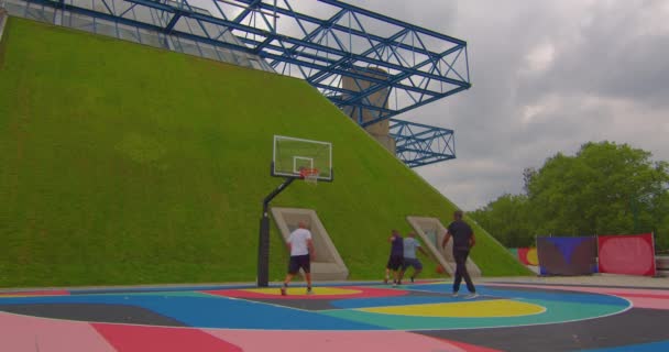 Parijs Frankrijk Juni 2023 Spelers Van Verschillende Nationaliteiten Spelen Basketbal — Stockvideo