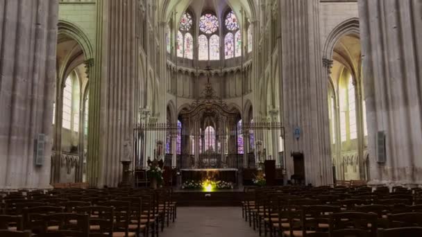 Francia Auxerre Luglio 2023 Interno Una Cattedrale Medievale Francese Spostare — Video Stock