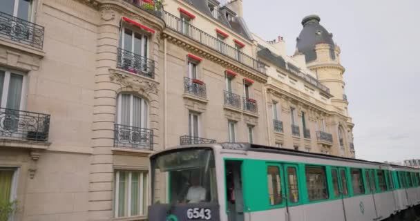 Paříž Metro Napojením Pozadí Citys Architektury — Stock video
