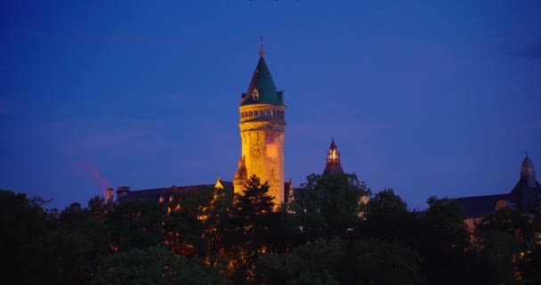 Vista Aérea Del Antiguo Castillo Vianden Luxemburgo Por Noche Con — Vídeos de Stock