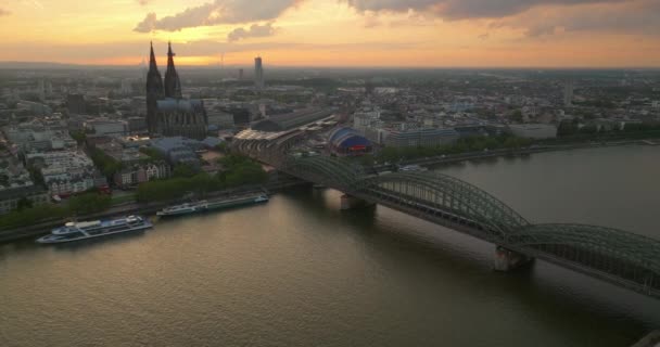 Luchtfoto Van Keulen Moderne Europese Stad Aan Rijn Europa — Stockvideo