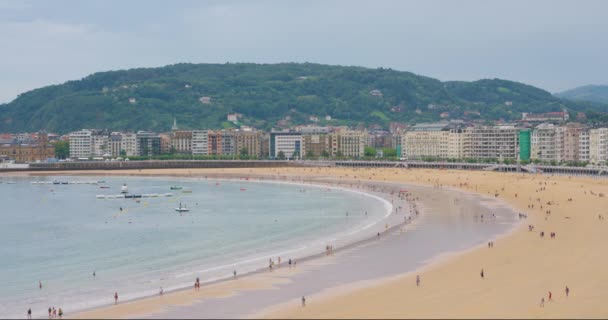 San Sebastián España Panorama Playa Mucha Gente Viene Aquí Para — Vídeo de stock