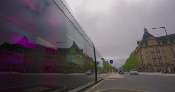 Luxemburgo Luxemburgo Centro Cidade Com Tráfego Automóveis — Vídeo de Stock