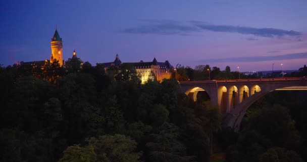 Люксембург Центр Міста Усіма Визначними Пам Ятками Вечірній Літній Час — стокове відео