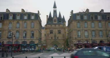Bordeaux, Fransa, 20 Ağustos 2023: Place de la Bourse, Bordeaux, Fransa.