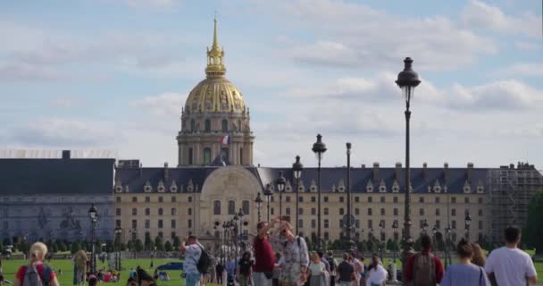 Paris Frankreich August 2023 Goldene Kuppel Des Hotel Des Invalides — Stockvideo