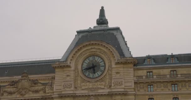 Туристический Центр Парижа Рядом Рекой Сена Французский Город Летом Столица — стоковое видео