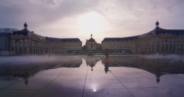 Water Mirror Bordeaux Place Palais Bourse Mirror Deau France Ancient — Stock Video