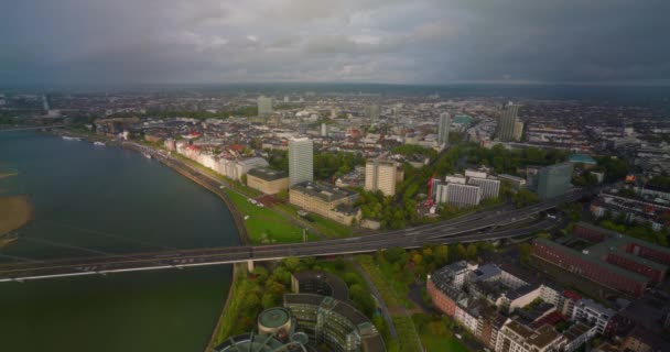 Dusseldorf Widok Lotu Ptaka Miasto Niemczech Panorama Mostem Nad Renem — Wideo stockowe
