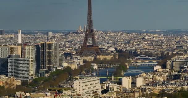 Establecimiento Plano Las Calles París Drone Tiro Calles Francesas Están — Vídeo de stock