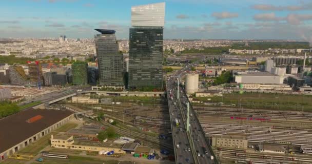 Paris Sokaklarının Çekimini Başlatıyorum Fransız Sokaklarının Insansız Hava Aracı Görüntüleri — Stok video