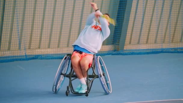 Joigny France January 2024 Wheelchair Tennis Game Court 选手竞争 打网球 — 图库视频影像