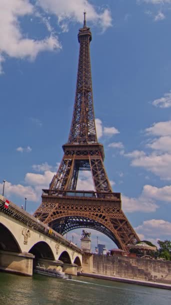 Pionowe Nagranie Historii Bębna Wieży Eiffla Słynna Wieża Eiffla Francji — Wideo stockowe