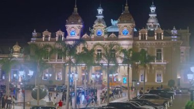 Monaco, Monte-Carlo, 04 Şubat 2025: Geceleyin Casino Monte-Carlo 'nun ünlü, gece aydınlatması.