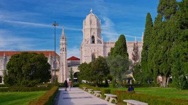 Lizbon, Portekiz, 26 Şubat 2025: Jeronimos Manastırı.