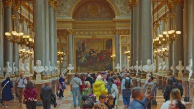 Versailles, Fransa 29.06.2025: Versailles Kraliyet Sarayı, resim galerisi.