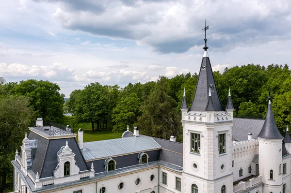 Старый Сказочный Дворец Стамериене Латвия Летнее Время Вид Беспилотник — стоковое фото