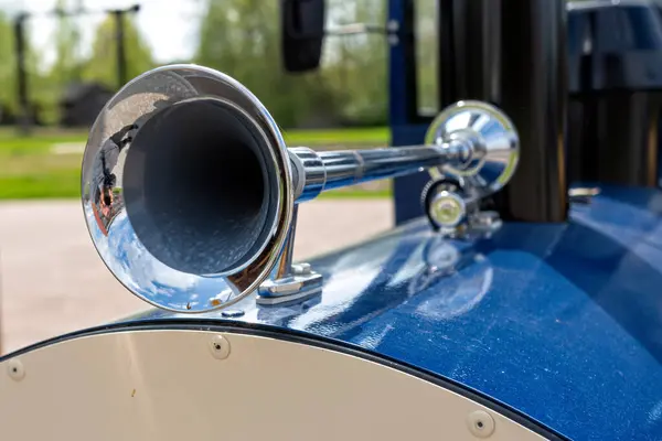 Close Steel Vintage Signal Horn Blue Car Park Selective Focus — Stock Photo, Image