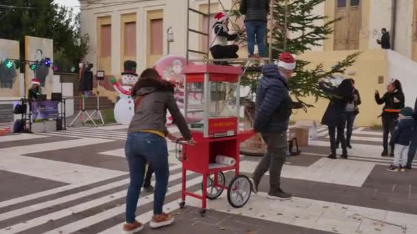 Bulzi Sassari Talya Aralık 2022 Meydanda Çocukların Oynadığı Bir Noel — Stok video