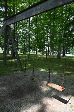 Park 'ta sallan, sallan