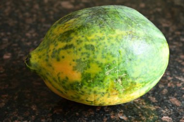 Lezzetli papaya kesimi.