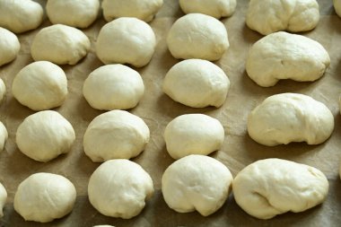 Bölümde hamur mayası