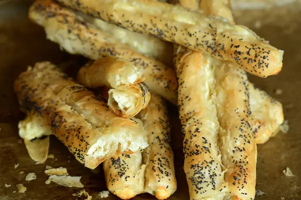 Bulgar ulusal mutfağı, Brynza ile Banicza, brynza peyniri ile Rollini, peynir beyaz-brynza,