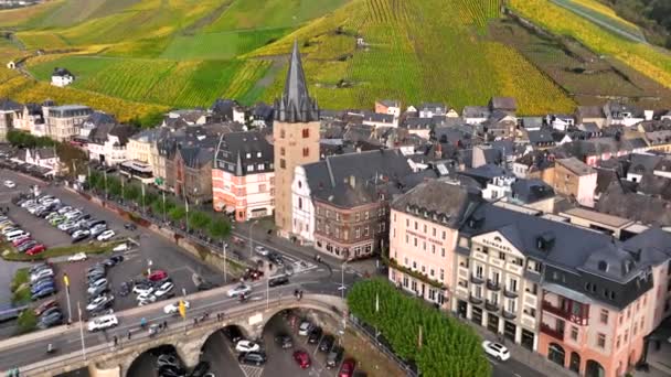 Vue Aérienne Bernkastel Kues Merveilleuse Ville Allemande Sur Vallée Moselle — Video