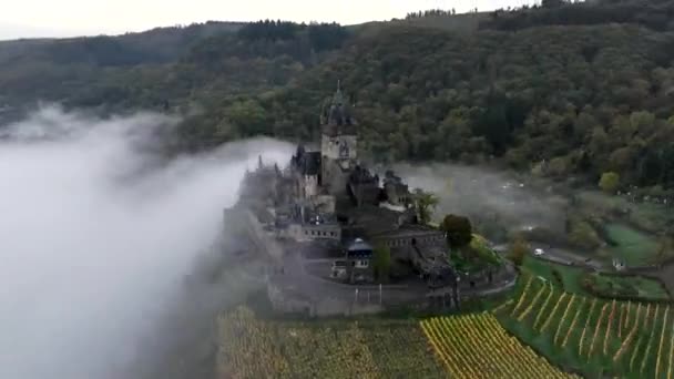 Vackert Talsslott Cochem Vid Floden Mosel Rheinland Pfalz Tyskland Aerial — Stockvideo