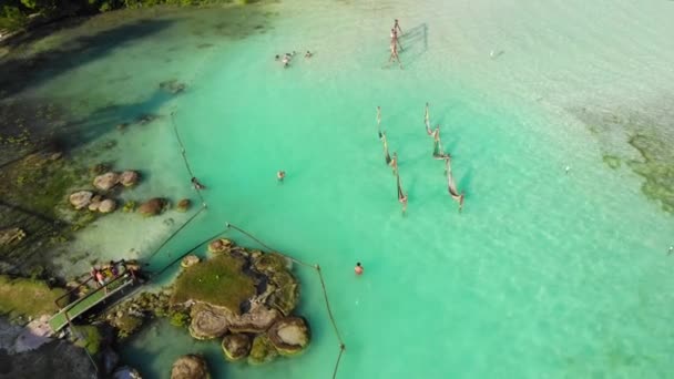 Cenote Cocalitos Schaukeln Und Hängematten Türkisfarbenen Wasser Der Lagune Der — Stockvideo