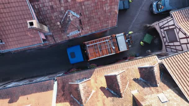 Aerial View Garbage Refuse Recycling Truck Residential Area Garbage Disposal — Stock Video